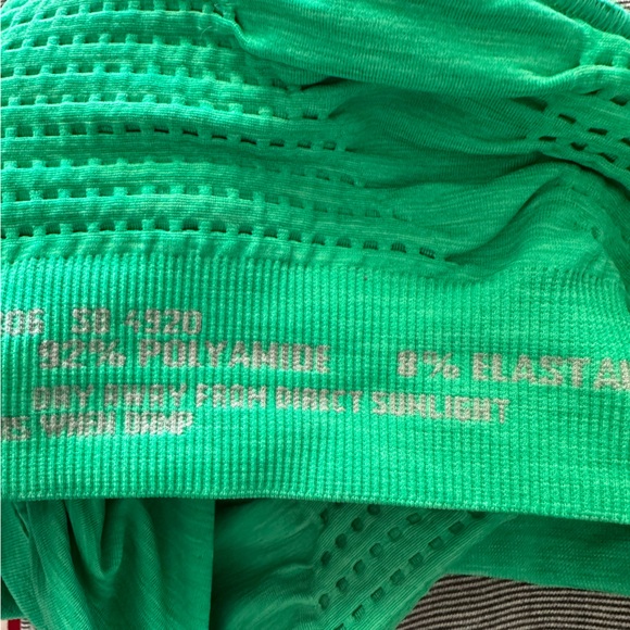 Sweaty Betty Stamina Sports Bra in Vivid Green #4967 Size Medium - Picture 7 of 10